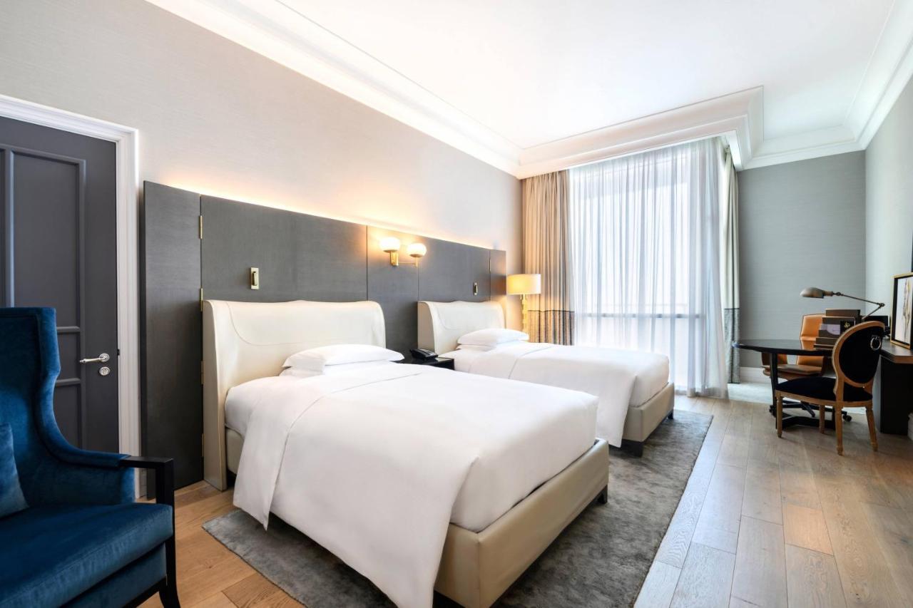 The Ritz-carlton, Hotel Doha