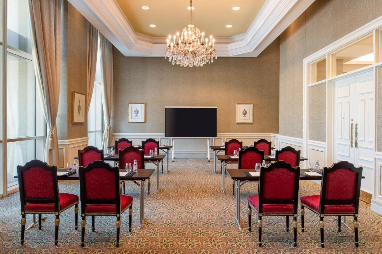 The Ritz-carlton, 5*