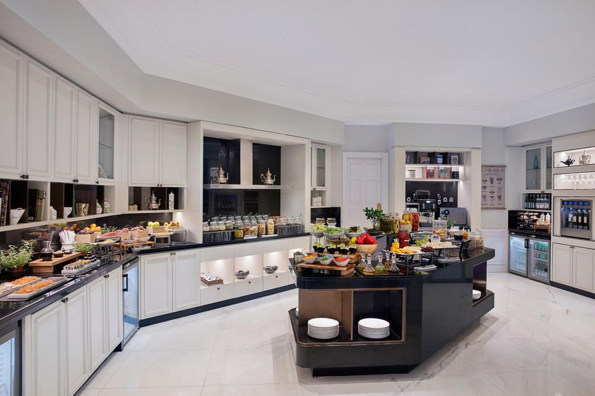 The Ritz-carlton, 5* Doha