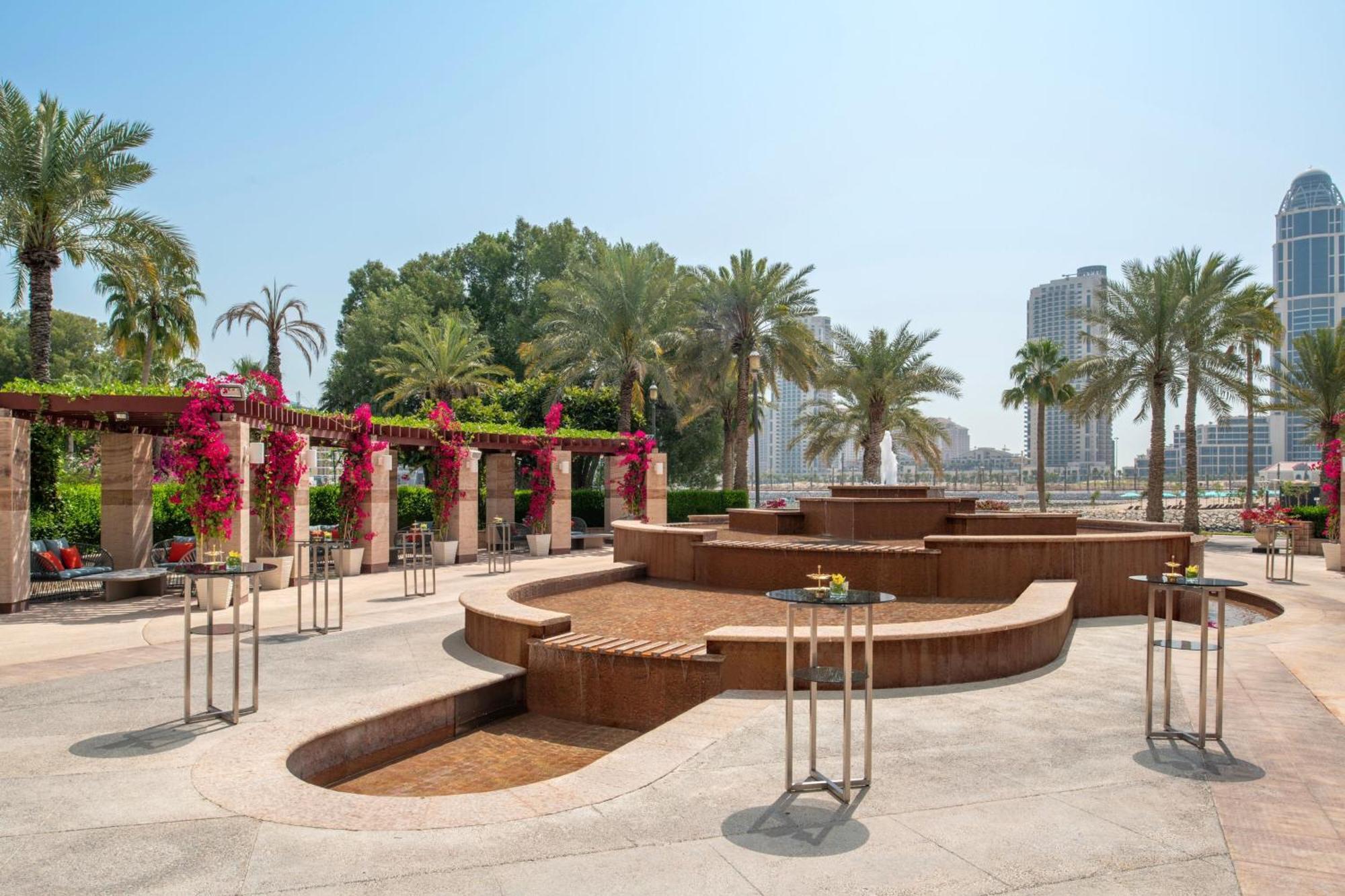 The Ritz-carlton, 5*