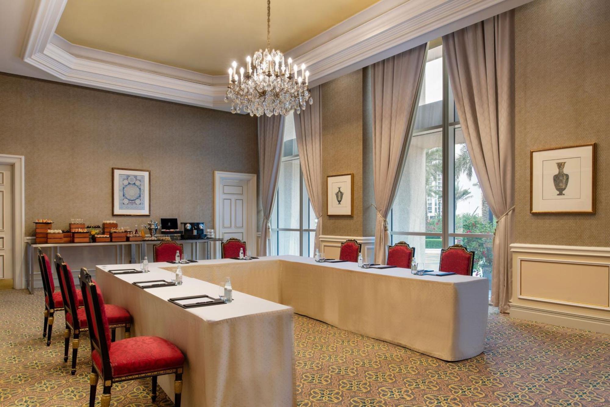 The Ritz-carlton, 5*