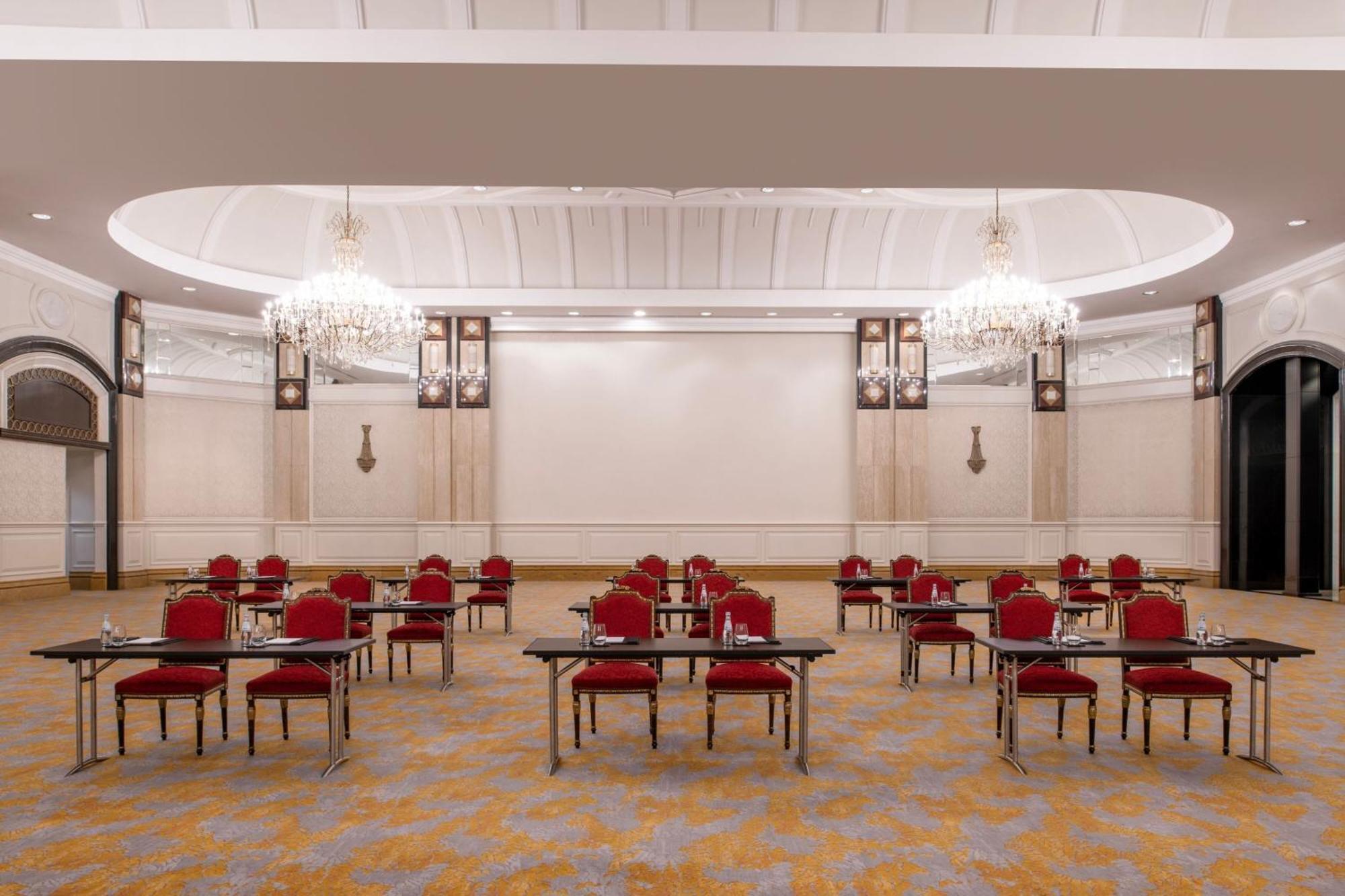 The Ritz-carlton, 5*